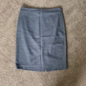 Womens blue skirt size 4